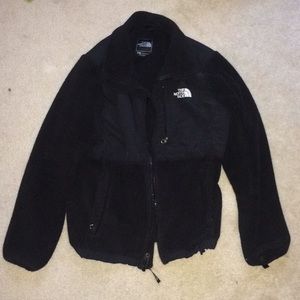 Classic black north face jacket